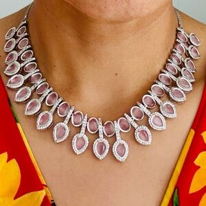 Arrow Shaped Full Coverage Necklace